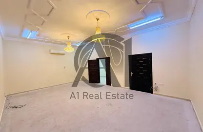 Villa - 3 Bedrooms - 4 Bathrooms for rent in Al Bateen - Al Ain