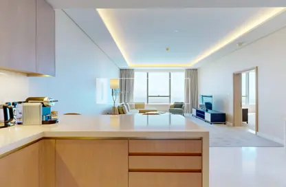 Apartment - 1 Bedroom - 2 Bathrooms for rent in The Palm Tower - Palm Jumeirah - Dubai