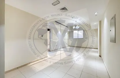 Apartment - 1 Bedroom - 2 Bathrooms for rent in Shabiya 12 - Shabiya - Mussafah - Abu Dhabi