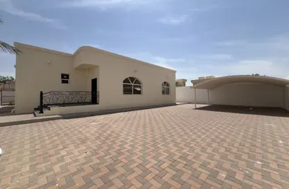 فيلا - 3 غرف نوم - 4 حمامات للايجار في المرخانية - العين