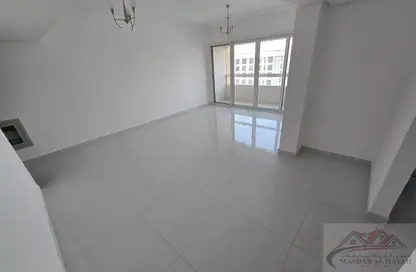 Apartment - 2 Bedrooms - 3 Bathrooms for rent in UOS - Muwaileh Commercial - Sharjah