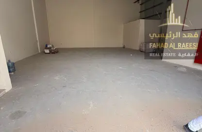 Warehouse - Studio - 1 Bathroom for rent in Umm Al Thuoob - Umm Al Quwain