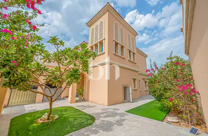 Villa - 3 Bedrooms - 3 Bathrooms for sale in District 16 - Jumeirah Village Circle - Dubai