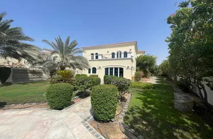 Villa - 3 Bedrooms - 4 Bathrooms for rent in Legacy - Jumeirah Park - Dubai
