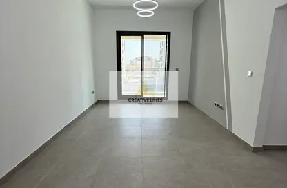 Apartment - 1 Bedroom - 2 Bathrooms for rent in Jumeirah Garden City - Al Satwa - Dubai