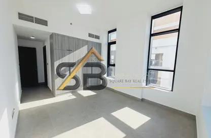 Apartment - 2 Bedrooms - 3 Bathrooms for rent in Jumeirah Garden City - Al Satwa - Dubai