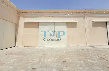 Warehouse - Studio - 1 Bathroom for rent in Wadi AL AIN 1 - Al Noud - Al Ain