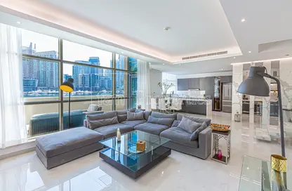 Living Room image for: Villa - 3 Bedrooms - 4 Bathrooms for sale in Al Sahab 2 - Al Sahab - Dubai Marina - Dubai, Image 1