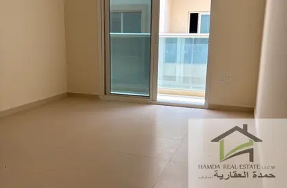 شقة - غرفة نوم - 2 حمامات للايجار في مجمع مويلح - تجارية مويلح - الشارقة