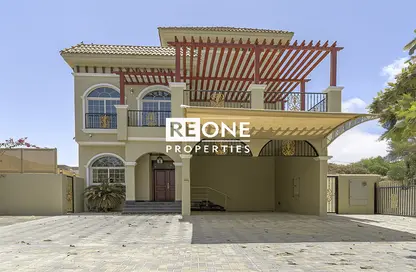 Villa - 5 Bedrooms - 6 Bathrooms for rent in The Villa - Dubai