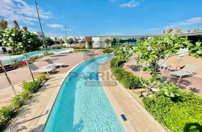 Pool image for: Townhouse - 4 Bedrooms - 4 Bathrooms for rent in Sun - Arabian Ranches 3 - Dubai, Image 1