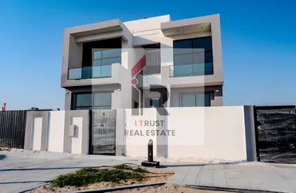 Villa - 4 Bedrooms - 6 Bathrooms for sale in Alreeman II - Al Shamkha - Abu Dhabi