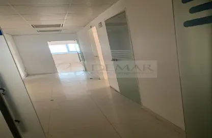 Full Floor - Studio - 5 Bathrooms for rent in Al Saman Tower - Hamdan Street - Abu Dhabi