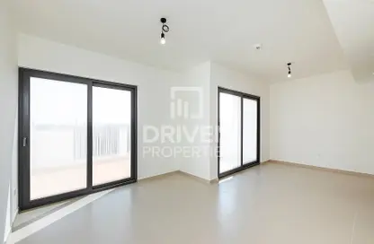 Townhouse - 3 Bedrooms - 4 Bathrooms for rent in Elan - Tilal Al Ghaf - Dubai