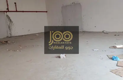 مستودع - استوديو - 1 حمام للايجار في أم الثعوب - أم القيوين