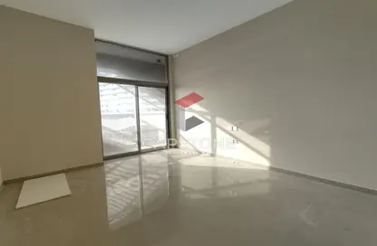 Empty Room image for: Apartment - 2 Bedrooms - 3 Bathrooms for rent in Al Reem Bay Towers 1 - Najmat Abu Dhabi - Al Reem Island - Abu Dhabi, Image 1