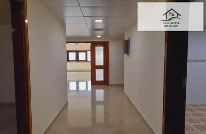 Hall / Corridor image for: Apartment - 4 Bedrooms - 5 Bathrooms for rent in Hamdan Street - Abu Dhabi, Image 1
