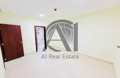 شقة - غرفة نوم - 2 حمامات للايجار في المقاطعة المركزية - العين