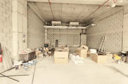 Shop - Studio for rent in Arjan - Dubai