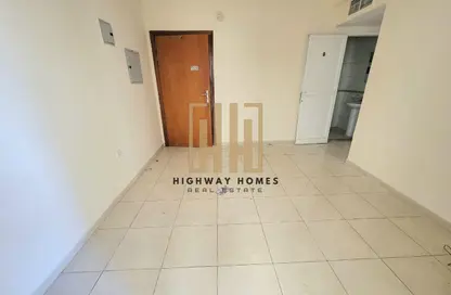 Apartment - 2 Bedrooms - 2 Bathrooms for rent in Muwaileh 29 Building - Muwaileh - Sharjah