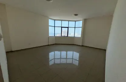 Apartment - 3 Bedrooms - 3 Bathrooms for rent in Corniche Tower - Ajman Corniche Road - Ajman