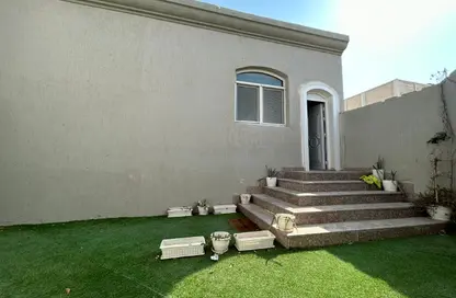 Apartment - 1 Bedroom - 1 Bathroom for rent in Khalifa City A Villas - Khalifa City A - Khalifa City - Abu Dhabi
