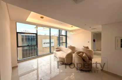 Apartment - 2 Bedrooms - 3 Bathrooms for rent in Mass Residence - District 11 - Jumeirah Village Circle - Dubai