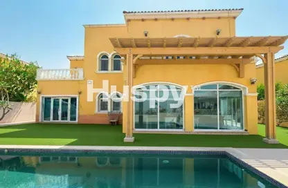 Villa - 5 Bedrooms - 6 Bathrooms for rent in Legacy - Jumeirah Park - Dubai