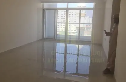 Apartment - 3 Bedrooms - 3 Bathrooms for rent in Al Rawda 2 - Al Rawda - Ajman