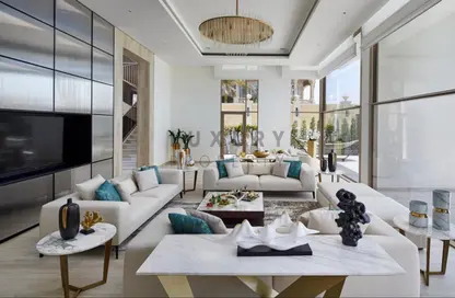 Living Room image for: Villa - 5 Bedrooms - 6 Bathrooms for rent in Master View - Mediterranean Clusters - Jumeirah Islands - Dubai, Image 1