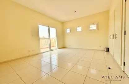 فيلا - 3 غرف نوم - 3 حمامات للايجار في الينابيع 11 - الينابيع - دبي