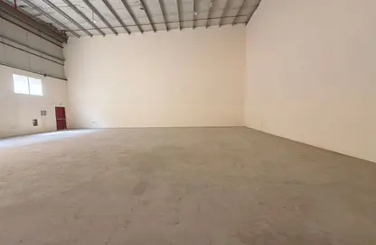 مستودع - استوديو - 1 حمام للايجار في أم الثعوب - أم القيوين