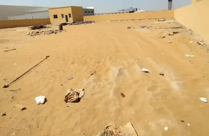 أرض - استوديو للايجار في منطقة الإمارات الصناعية الحديثة - أم القيوين