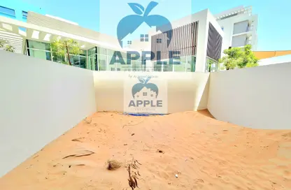 Apartment - Studio - 1 Bathroom for sale in Woroud 2 - Al Zahia - Muwaileh Commercial - Sharjah