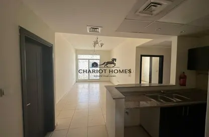 Apartment - 1 Bedroom - 2 Bathrooms for sale in Mazaya 1 - Queue Point - Dubai Land - Dubai