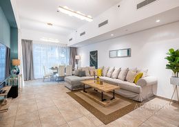 Apartment - 2 bedrooms - 3 bathrooms for rent in Marina Residences 6 - Marina Residences - Palm Jumeirah - Dubai