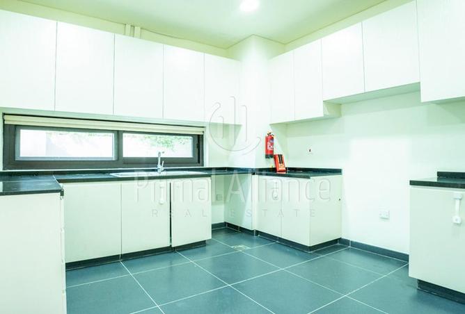 15825919 - صورة العقار 2