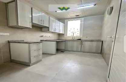 Apartment - 1 Bedroom - 1 Bathroom for rent in Baniyas West - Baniyas - Abu Dhabi
