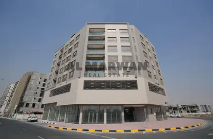 شقة - 3 غرف نوم - 4 حمامات للايجار في E تلال سيتي - تلال سيتي - الشارقة