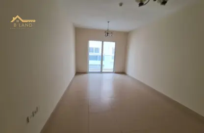 Apartment - 1 Bedroom - 2 Bathrooms for rent in Muweileh Community - Muwaileh Commercial - Sharjah
