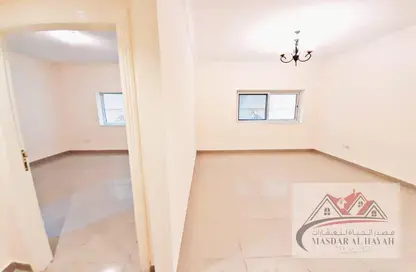 شقة - غرفة نوم - 2 حمامات للايجار في بناية مويليح 29 - مويلح - الشارقة