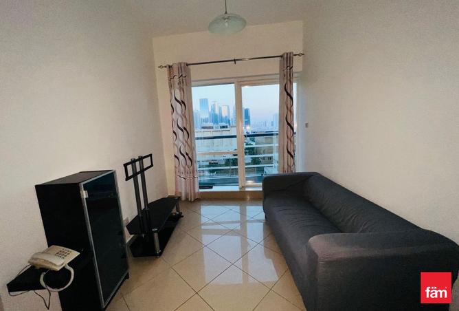 15869000 - Property Image 3