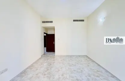 Apartment - 3 Bedrooms - 3 Bathrooms for rent in Port Saeed 202 - Port Saeed - Deira - Dubai
