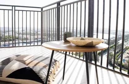 Apartment - Studio - 1 Bathroom for sale in Waters Edge - Yas Island - Abu Dhabi