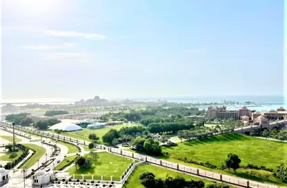Apartment - 2 Bedrooms - 2 Bathrooms for rent in Etihad Towers - Corniche Road - Abu Dhabi