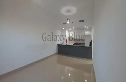 Empty Room image for: Apartment - 2 Bedrooms - 4 Bathrooms for rent in Mussafah Gardens - Mussafah - Abu Dhabi, Image 1
