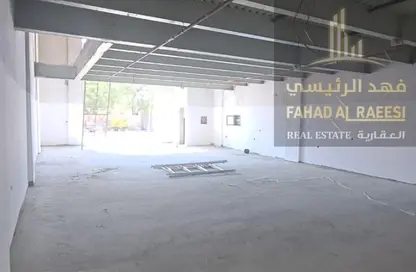 مستودع - استوديو - 4 حمامات للايجار في الجرف الصناعية 1 - الجرف الصناعية - عجمان