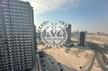 Apartment - 1 Bedroom - 2 Bathrooms for rent in Red Residency - Dubai Sports City - Dubai
