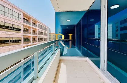 Apartment - 2 Bedrooms - 2 Bathrooms for rent in Golden Sands 8 - Mankhool - Bur Dubai - Dubai