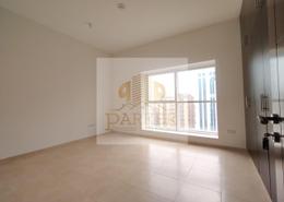 Empty Room image for: Apartment - 2 bedrooms - 3 bathrooms for rent in Airport Road - Abu Dhabi, Image 1